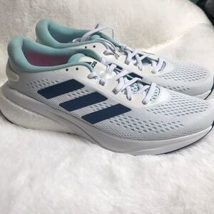 Ladies adidas sneakers